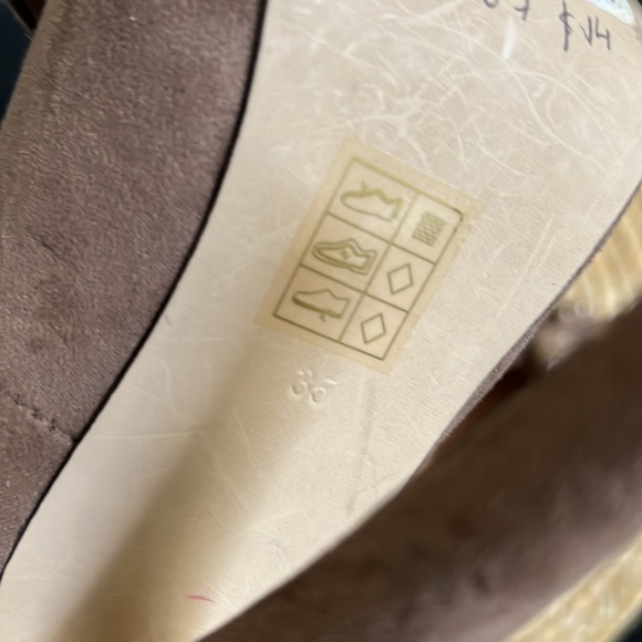 Material Girl Platform Pump Heel Size 35 - Picture 9 of 12